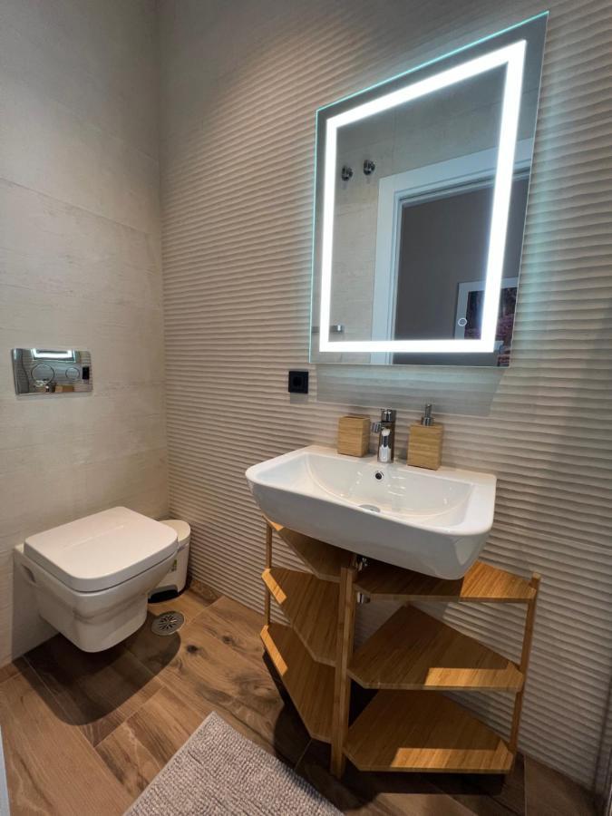 Deluxe Twobedroom Apartment Seville Downtown Екстер'єр фото