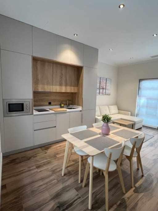 Deluxe Twobedroom Apartment Seville Downtown Екстер'єр фото