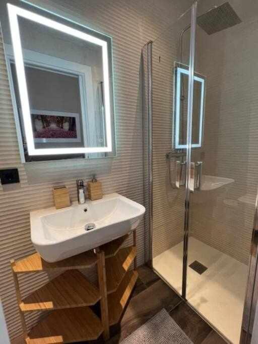 Deluxe Twobedroom Apartment Seville Downtown Екстер'єр фото