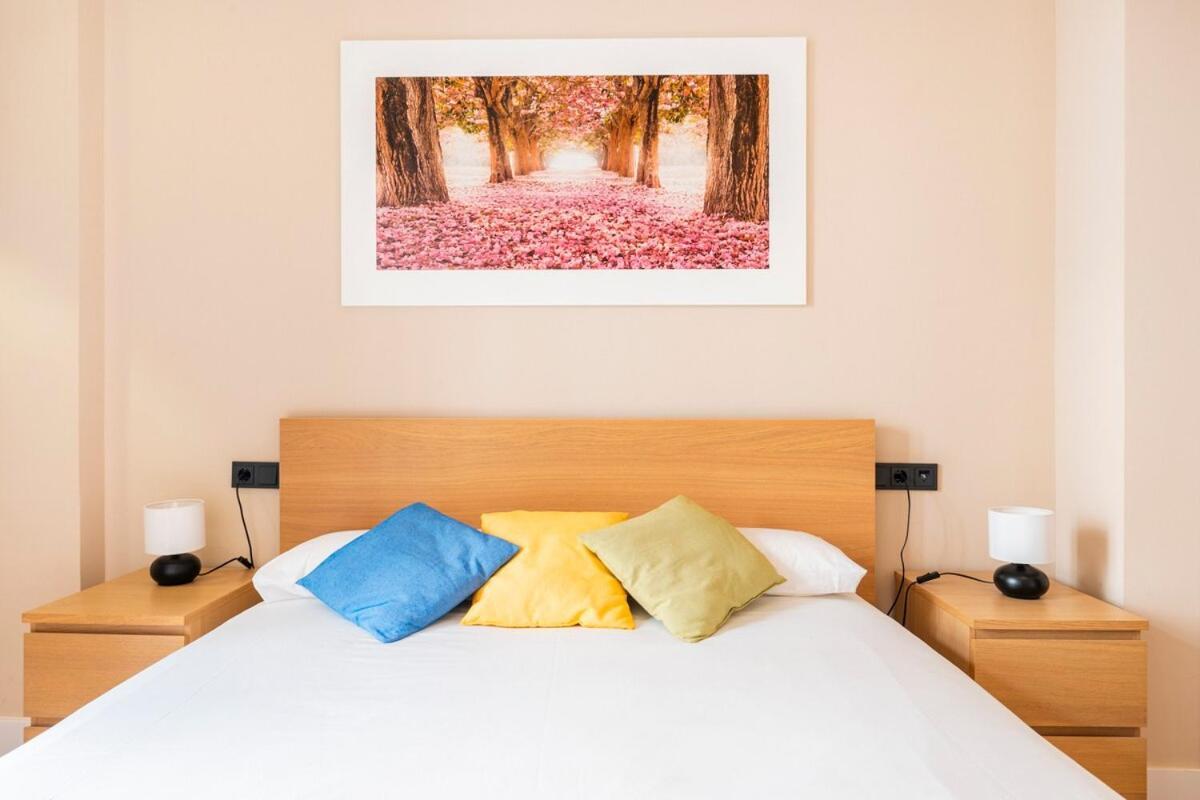Deluxe Twobedroom Apartment Seville Downtown Екстер'єр фото