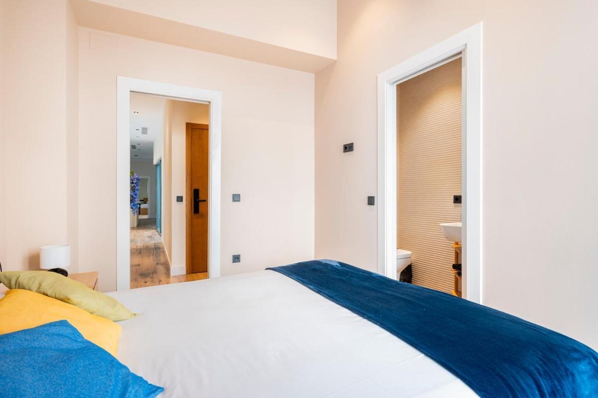 Deluxe Twobedroom Apartment Seville Downtown Екстер'єр фото
