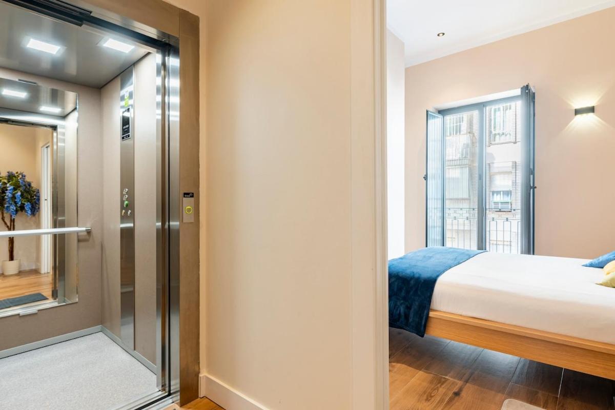 Deluxe Twobedroom Apartment Seville Downtown Екстер'єр фото