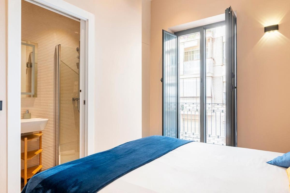 Deluxe Twobedroom Apartment Seville Downtown Екстер'єр фото