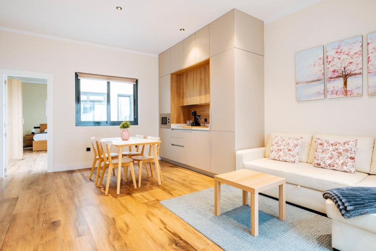 Deluxe Twobedroom Apartment Seville Downtown Екстер'єр фото